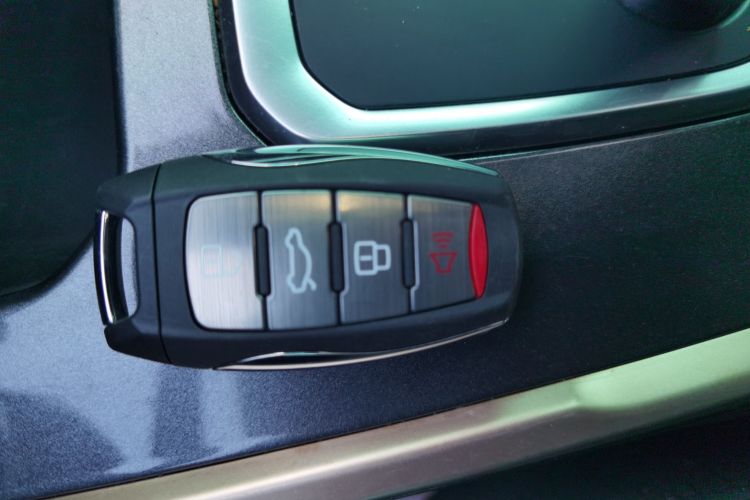 哈弗H6 2020款 1.5GDIT 自动铂金冠军版中控内饰11