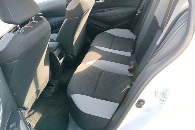 丰田 卡罗拉 2023款 1.2T 先锋版中控内饰21