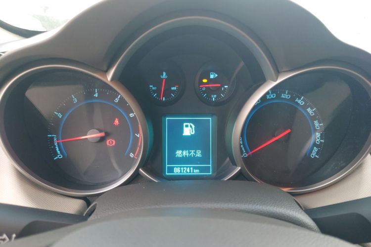 雪佛兰 科鲁兹 2015款 1.5L 经典 SE MT局部细节14