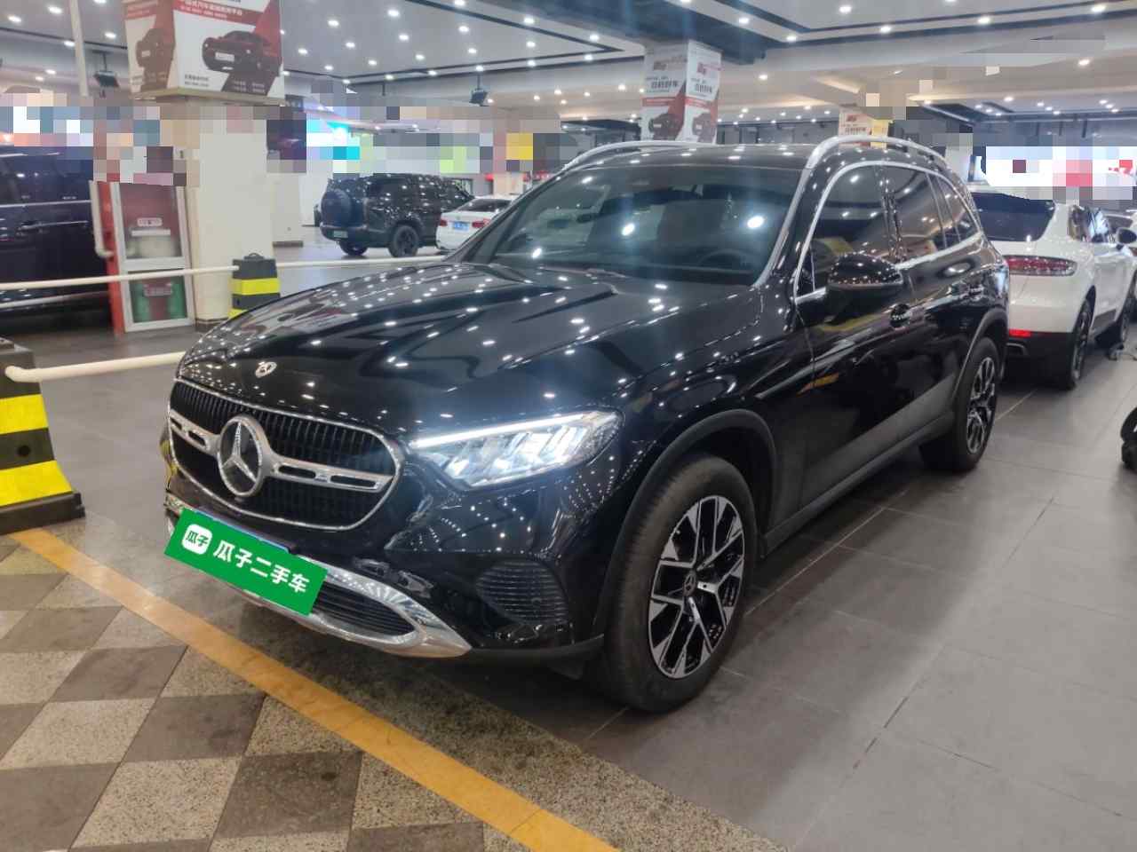 奔驰GLC 2024款 GLC 260 L 4MATIC 动感型 5座(2)