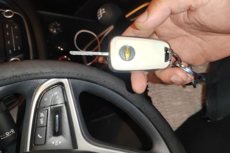 雪佛兰 科沃兹 2019款 320 手动欣悦版中控内饰11