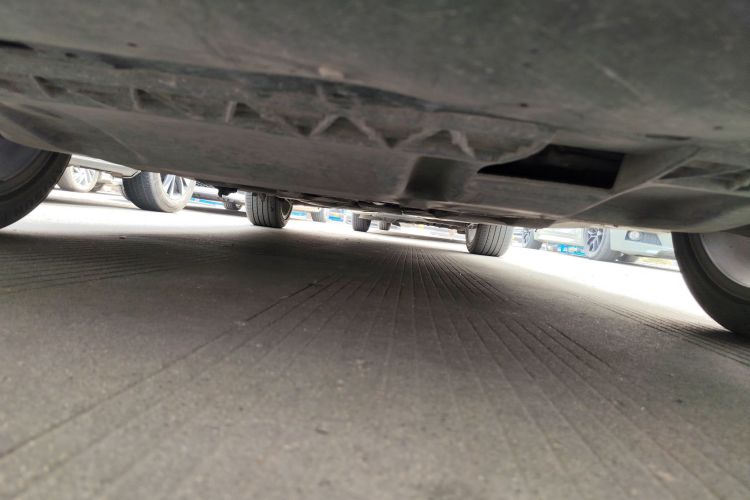 大众 蔚揽 2017款 380TSI 两驱畅行版局部细节9008