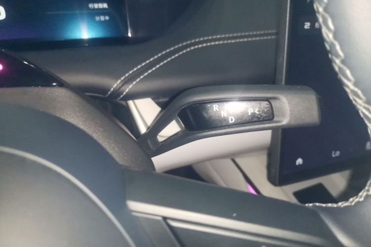 小米汽车 小米SU7 2024款 四驱超长续航高阶智驾Max版中控内饰18