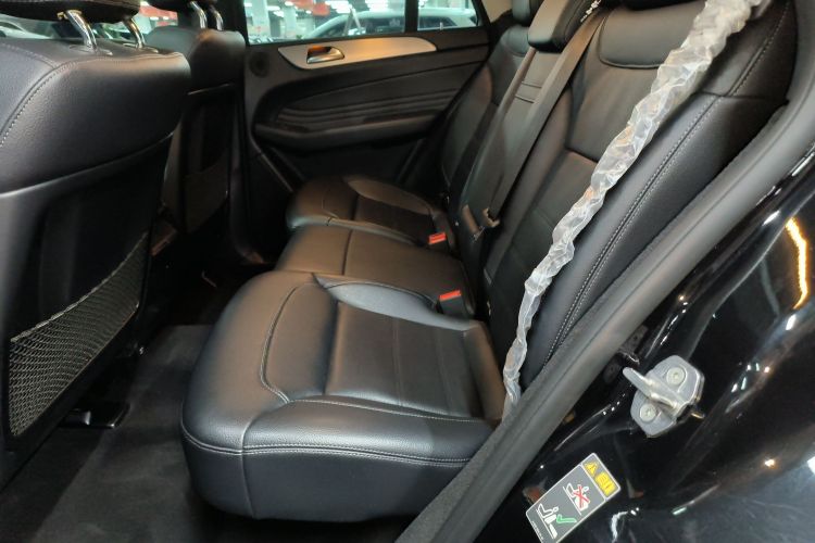 奔驰GLE轿跑 2017款 GLE 320 4MATIC 轿跑SUV中控内饰21