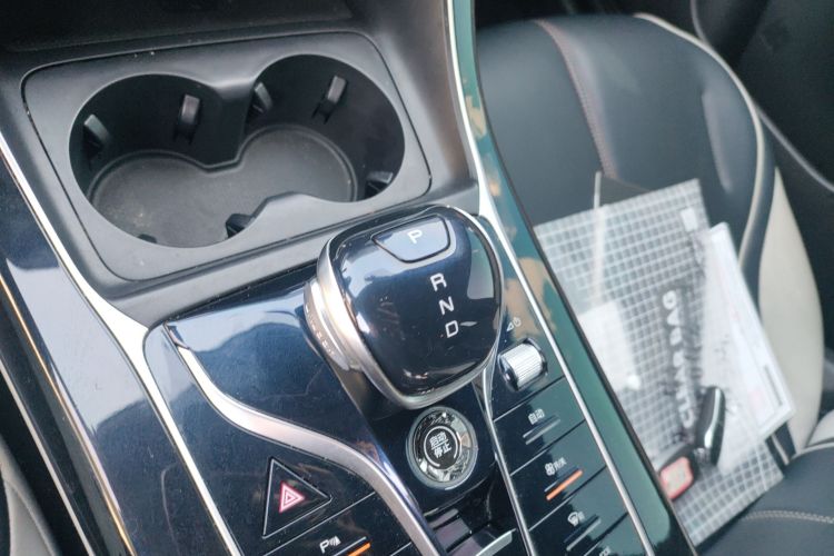 比亚迪 秦PLUS 2021款 EV 500KM 豪华型中控内饰18