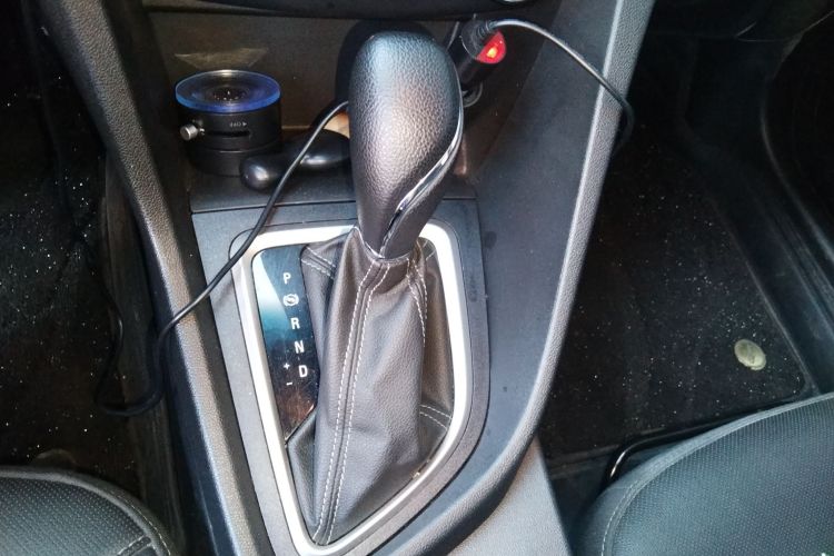 别克 英朗 2021款 改款 典范 1.5L 自动精英型局部细节18