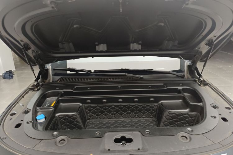 零跑汽车 零跑C10 2024款 530智享版机舱底盘24