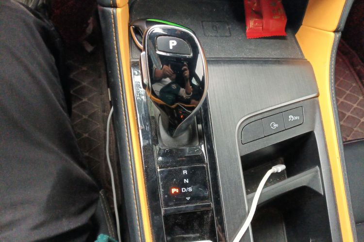 名爵 MG6 2020款 1.5T 自动Trophy智驾旗舰版中控内饰18