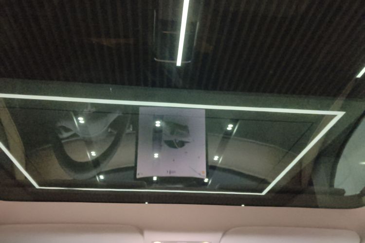 特斯拉 Model Y 2022款 改款 长续航全轮驱动版局部细节22