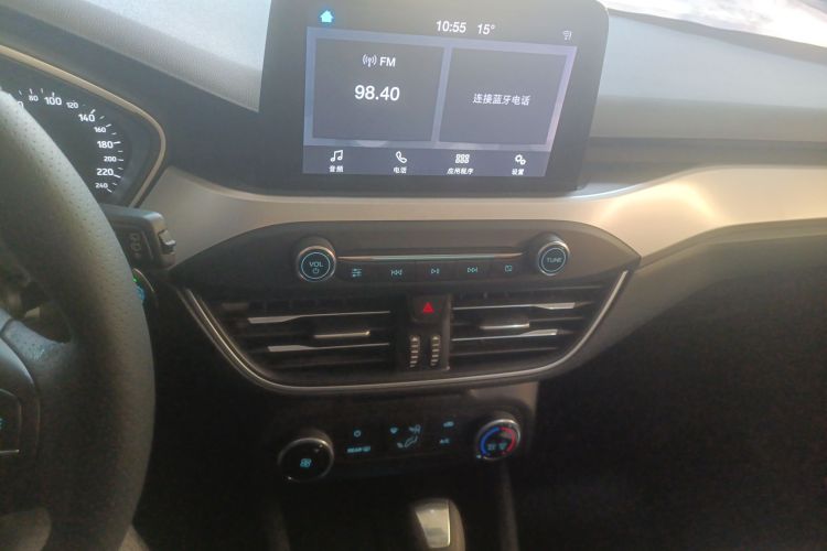 福特 福克斯 2020款 两厢 1.5L 自动锋跃型局部细节16