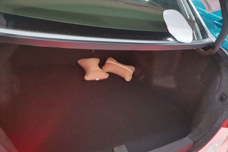 铃木 凯泽西 2011款 2.4L 两驱CVT标准版局部细节23