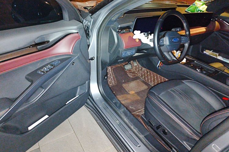 福特 蒙迪欧 2022款 EcoBoost 245 至尊型中控内饰20