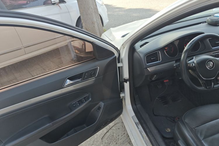 大众 朗逸 2017款 1.6L 手动舒适版中控内饰20