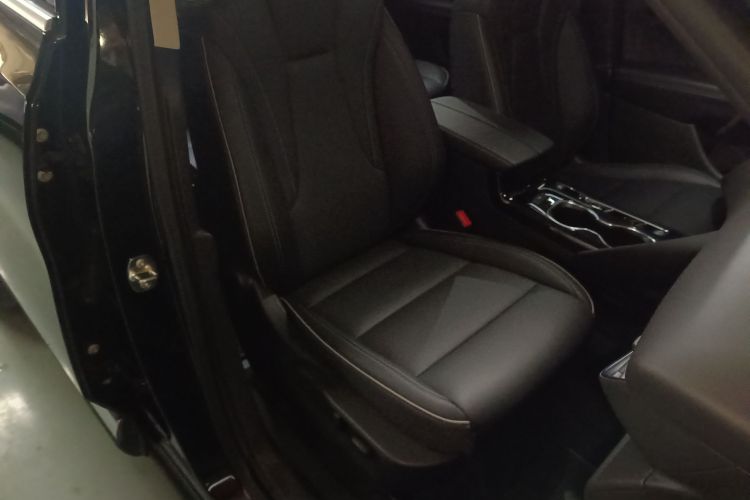 别克 2023款 昂科威Plus 652T 五座豪华型局部细节41