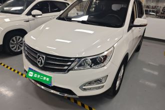 宝骏560 2015款 1.8L 手动舒适型