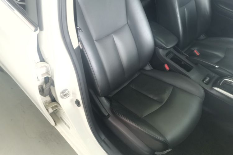 日产 轩逸 2016款 1.6XL  CVT尊享版局部细节41