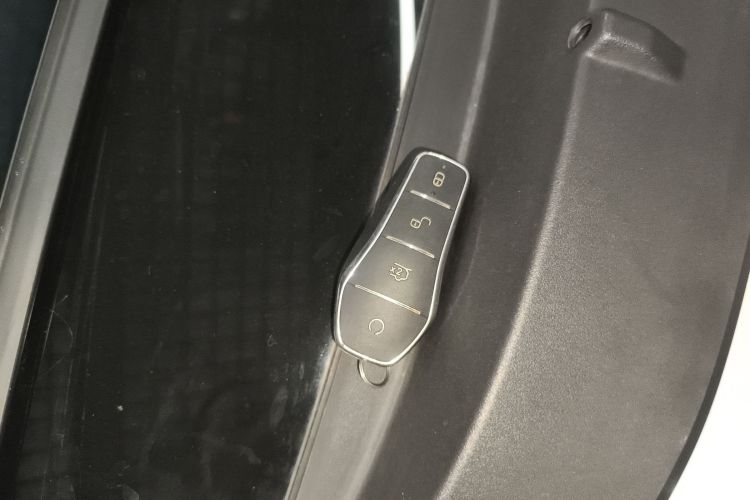 比亚迪 海鸥 2025款 305km 活力版中控内饰7001