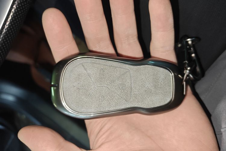 小鹏P7 2022款 480E中控内饰7001