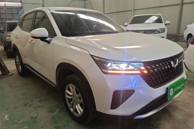 五菱汽车 五菱星驰 2022款 1.5L CVT畅玩型车身外观3