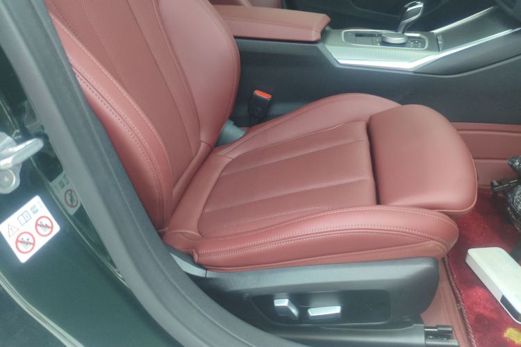 宝马4系 2022款 425i Gran Coupe M运动曜夜套装局部细节41