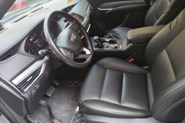 凯迪拉克XT4 2018款 28T 四驱领先型中控内饰19