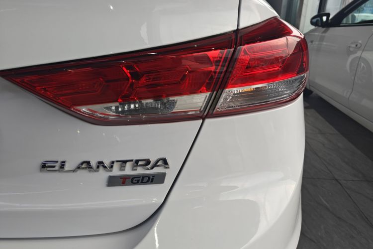 现代 领动 2020款 1.4T 双离合炫动·活力型车身外观9