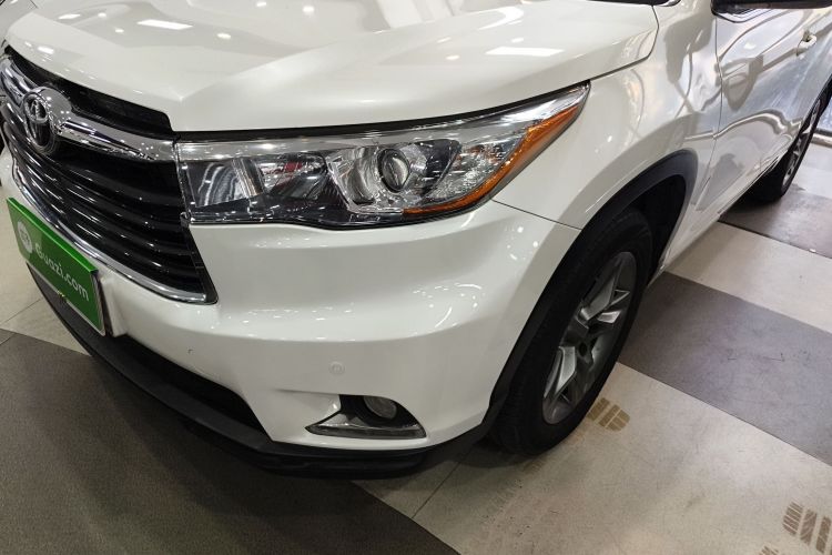 丰田 汉兰达 2015款 2.0T 四驱豪华版 7座局部细节36