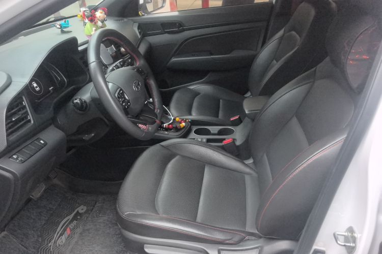 现代 领动 2020款 1.4T 双离合炫动·活力型中控内饰19