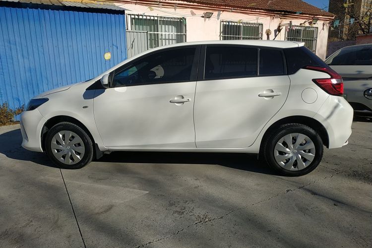 丰田 威驰FS 2017款 1.5L CVT锋驰版车身外观4