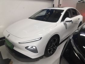 荣威D7 2023款 EV 510km 后驱旗舰版