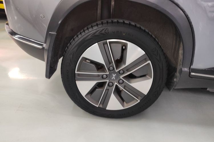 小鹏G3 2021款 G3i 460N车身外观6008