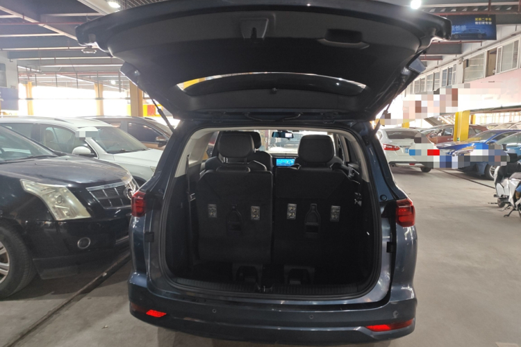 五菱汽车 五菱凯捷 2020款 1.5T CVT旗舰型机舱底盘23