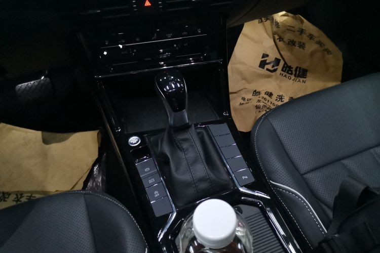 大众 帕萨特 2024款 330TSI 星空精英版中控内饰18