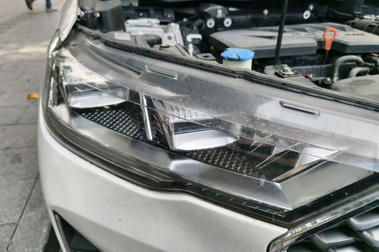 哈弗H6 2021款 第三代 1.5T 自动两驱Max车身外观8