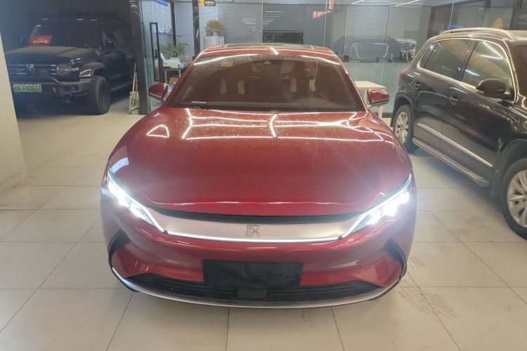 比亚迪 汉 2020款 EV 四驱高性能版旗舰型车身外观2