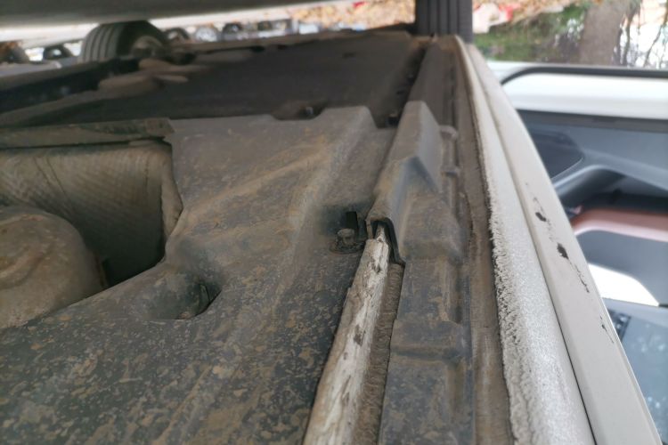 奥迪A4L 2017款 40 TFSI 时尚型局部细节9002