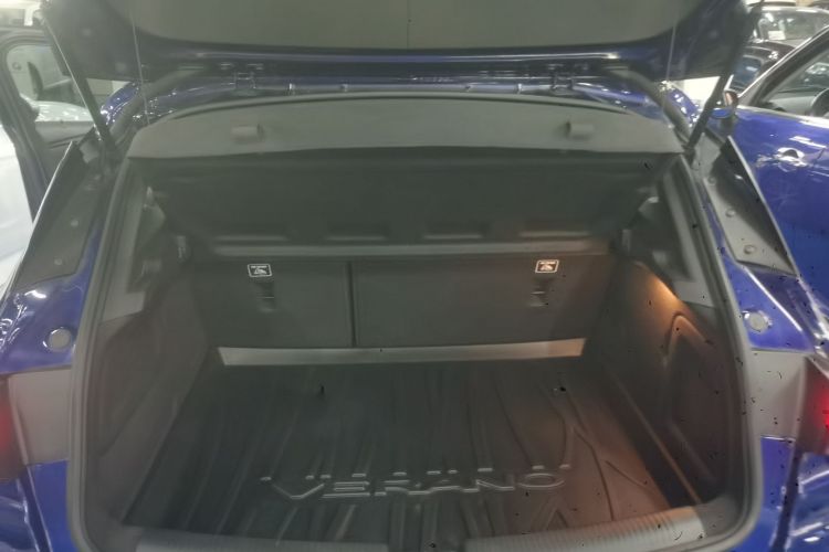 别克 威朗 2018款 两厢GS 20T 双离合进取型局部细节23