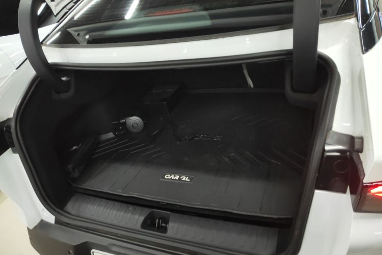 ARCFOX极狐 极狐 阿尔法S5 2024款 708MAX 200kW机舱底盘23