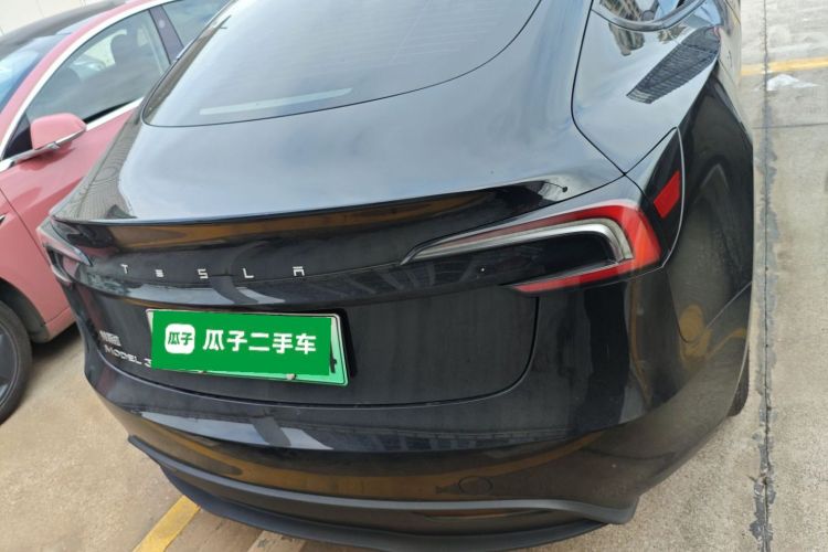 特斯拉 Model 3 2023款 后轮驱动版车身外观6004