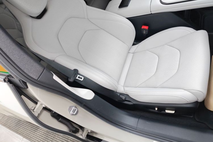 小米汽车 小米SU7 2024款 后驱长续航智驾版局部细节41