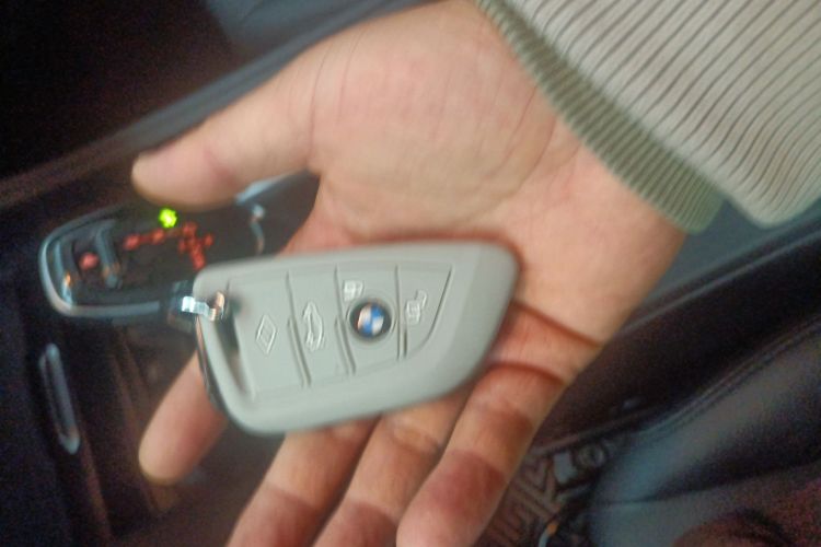 宝马1系 2023款 120i M运动版中控内饰11