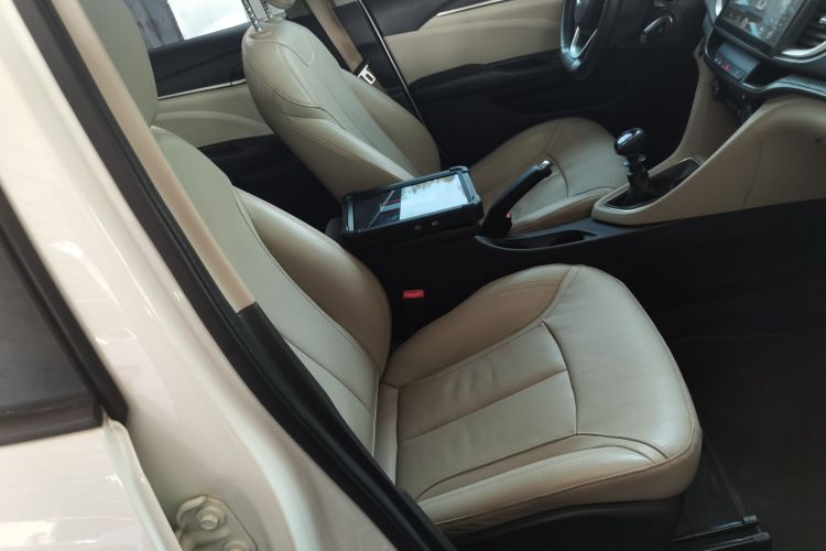 别克 英朗 2018款 15T 手动精英型 国V局部细节41