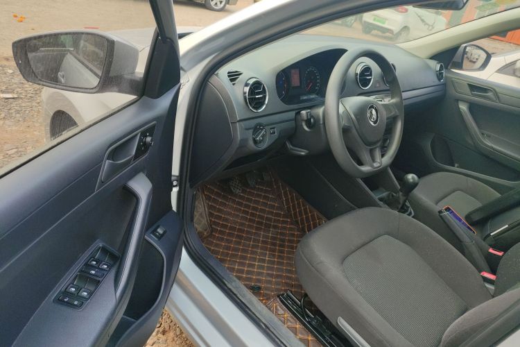 大众 捷达 2019款 梦想版 1.5L 手动时尚型中控内饰7003