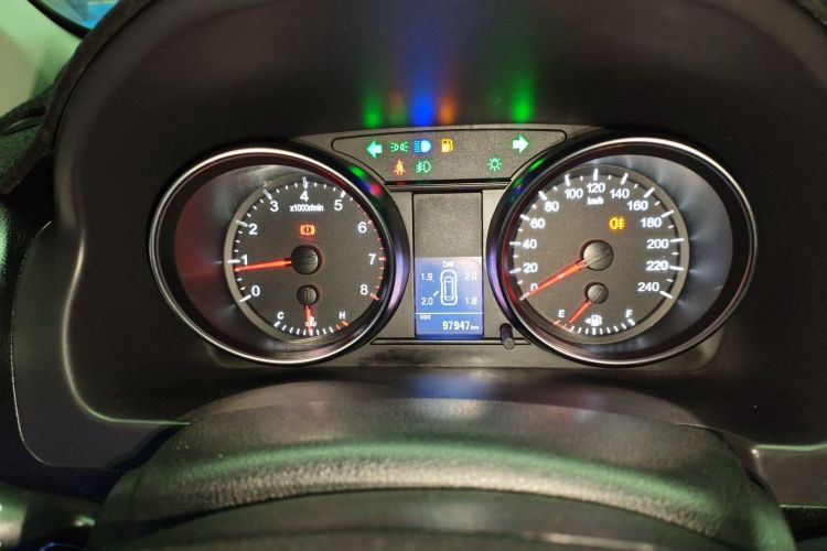 哈弗H6 2016款 升级版 1.5T 手动两驱精英型中控内饰14