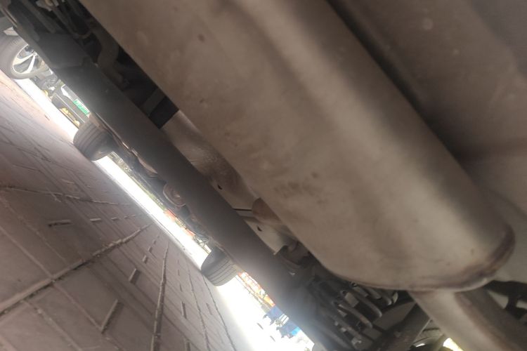 北京现代ix25 2016款 1.6T 双离合两驱智能型GLS局部细节9009