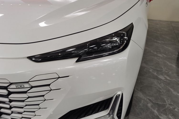 长安UNI-K 智电iDD 2024款 智电iDD 1.5T 135km智领型局部细节36