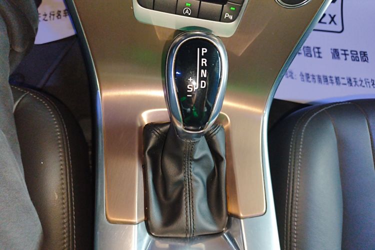 沃尔沃XC60 2017款 T5 智行升级版中控内饰18