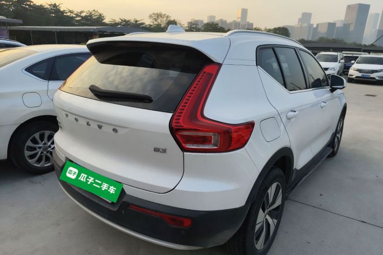 沃尔沃XC40 2023款 B3 智远豪华版车身外观6005