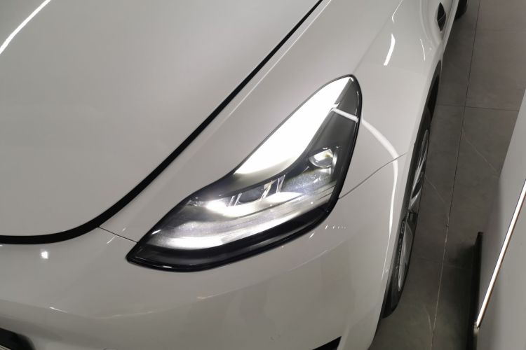 特斯拉 Model Y 2022款 后轮驱动版局部细节36