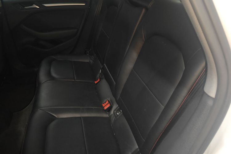 奥迪A3 2020款 改款 Limousine 35 TFSI 进取型 国VI中控内饰21